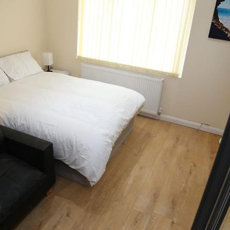 A A Guest Rooms Thamesmead Erith Luaran gambar