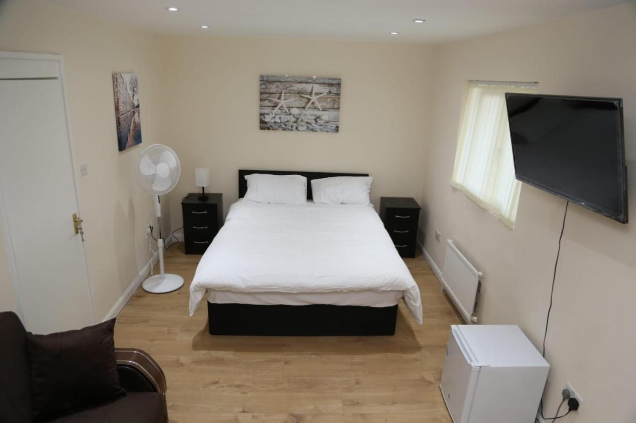 A A Guest Rooms Thamesmead Erith Luaran gambar