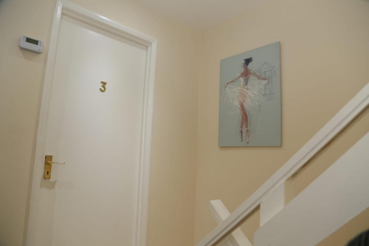 A A Guest Rooms Thamesmead Erith Luaran gambar