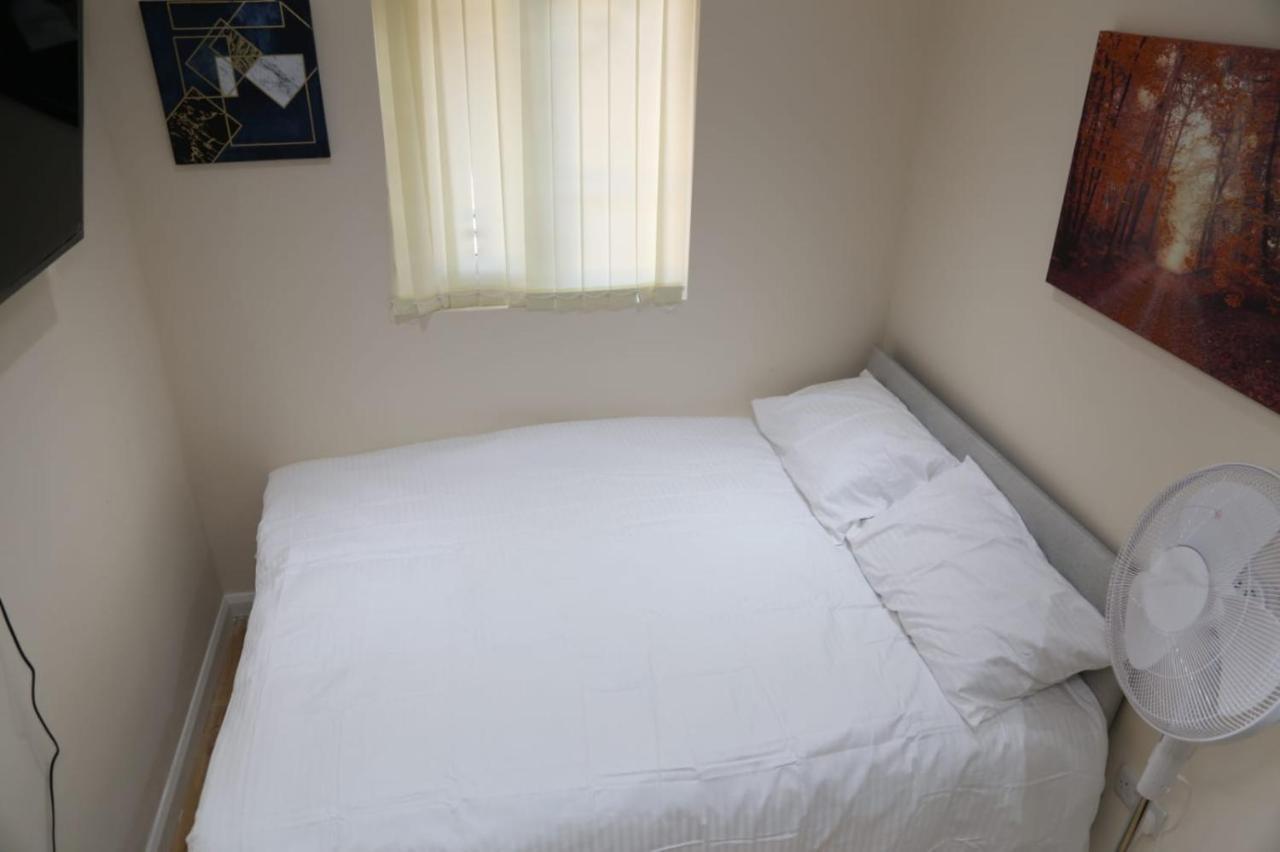 A A Guest Rooms Thamesmead Erith Luaran gambar