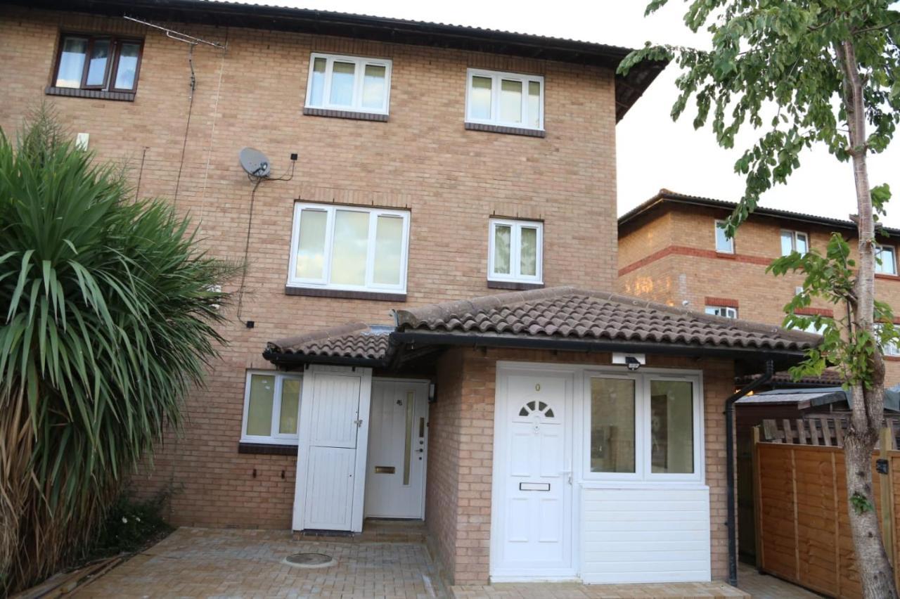 A A Guest Rooms Thamesmead Erith Luaran gambar